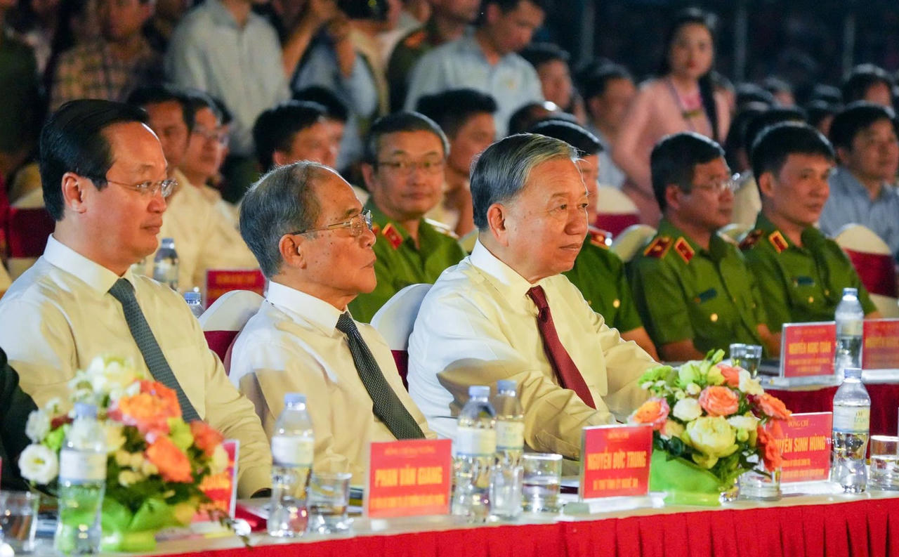 Tổng Bí thư Tô Lâm dự Khai mạc Lễ hội Làng Sen toàn quốc 2025