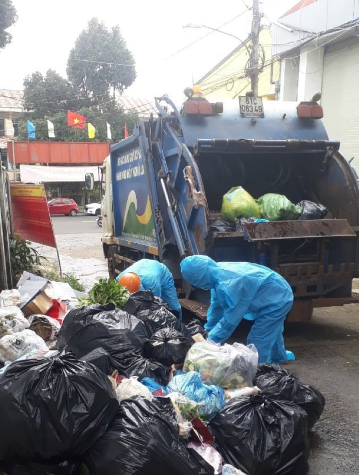 Công ty CP công trình đô thị Gia Lai 'cố hết sức mình làm cho thành phố Sáng - Xanh - Sạch - Đẹp'