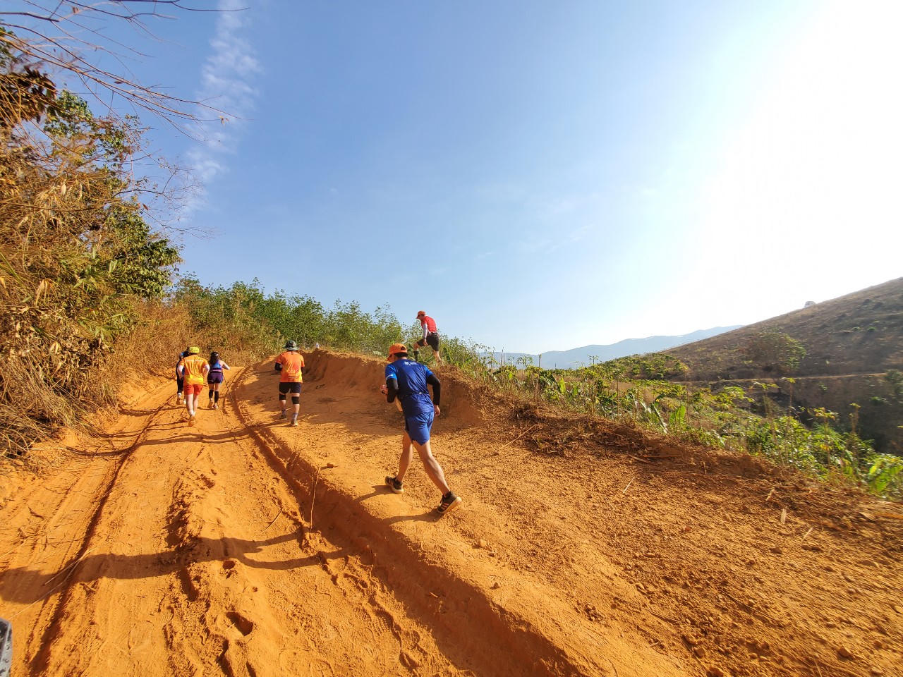 Giải chạy marathon vì một giao thông an toàn