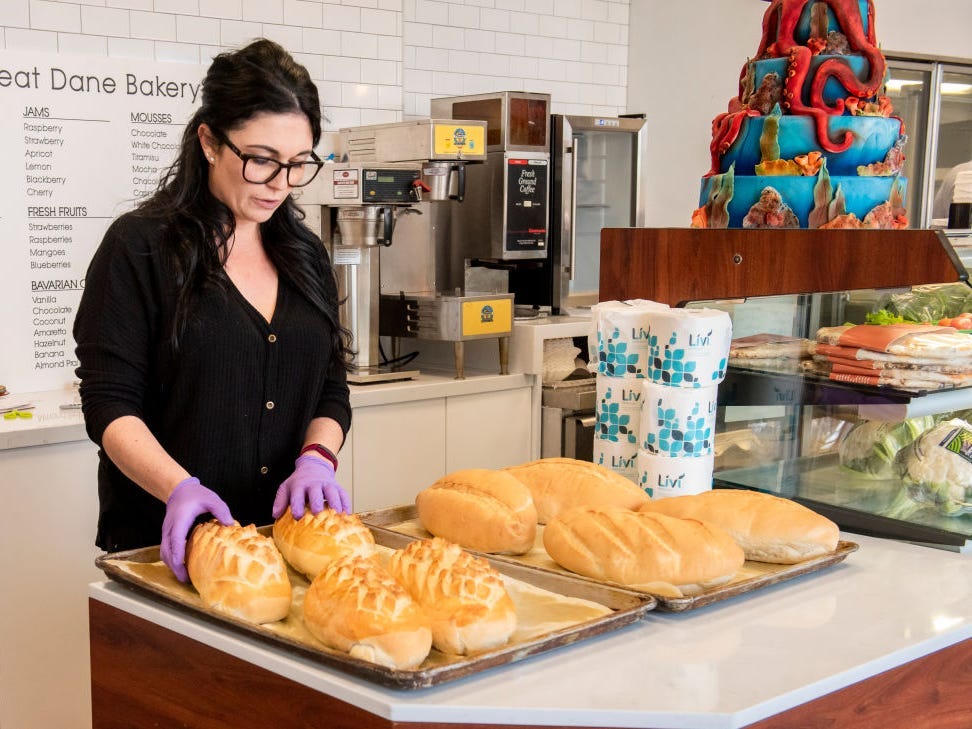 Những hình ảnh cho thấy đám cưới đã thay đổi như thế nào trong đại dịch