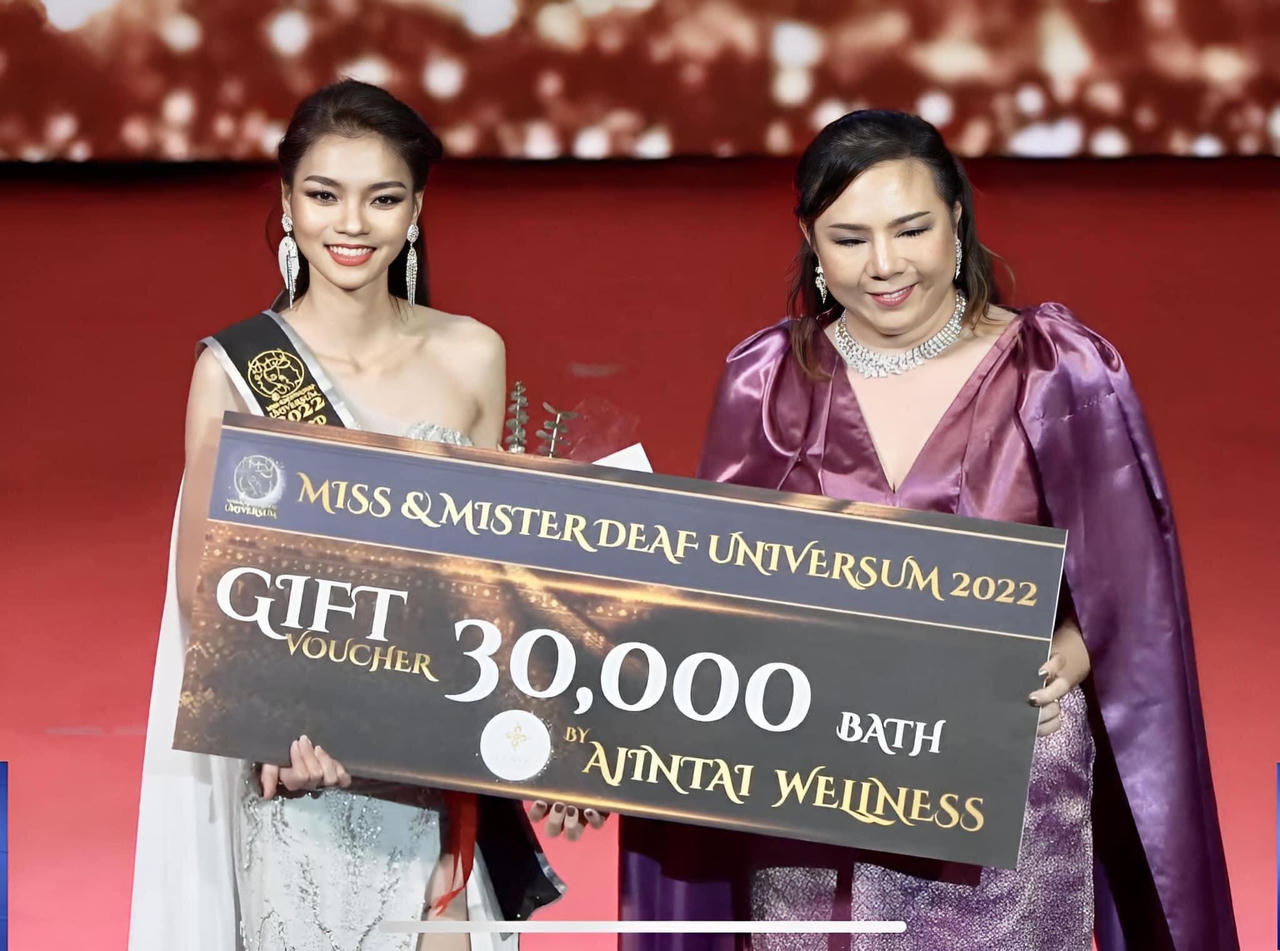 Chung kết Miss and Mister Deaf Universum - Hai đại diện Việt Nam dắt tay nhau đoạt ngôi vị cao