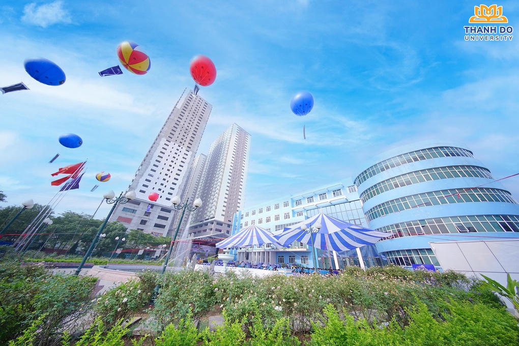 Đại học Thành Đô khai giảng năm học mới 2022 - 2023