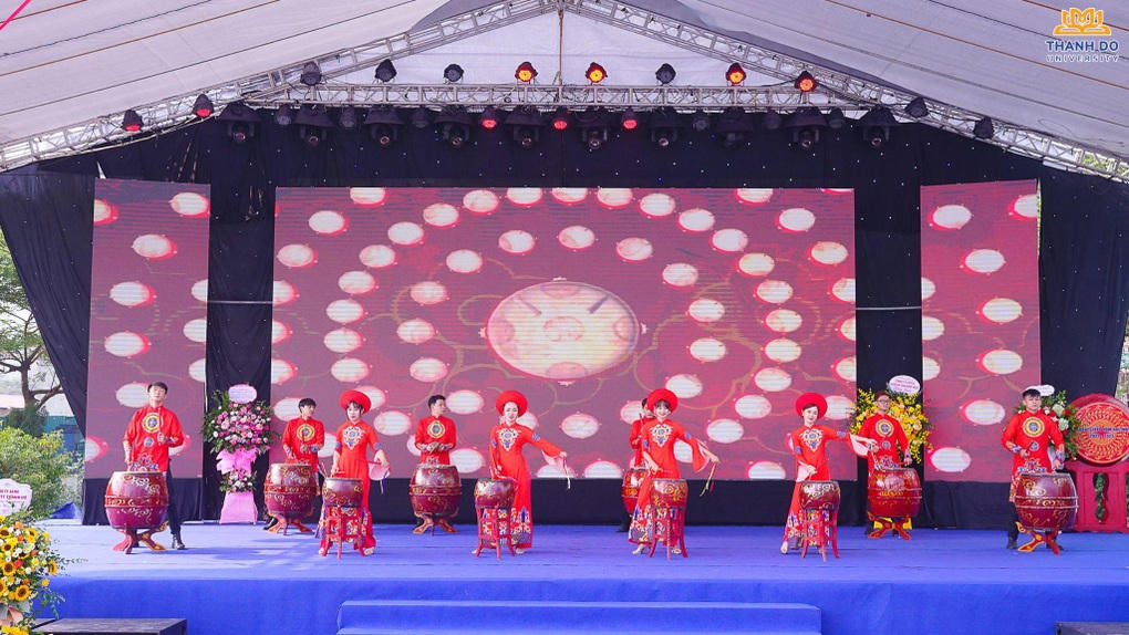 Đại học Thành Đô khai giảng năm học mới 2022 - 2023