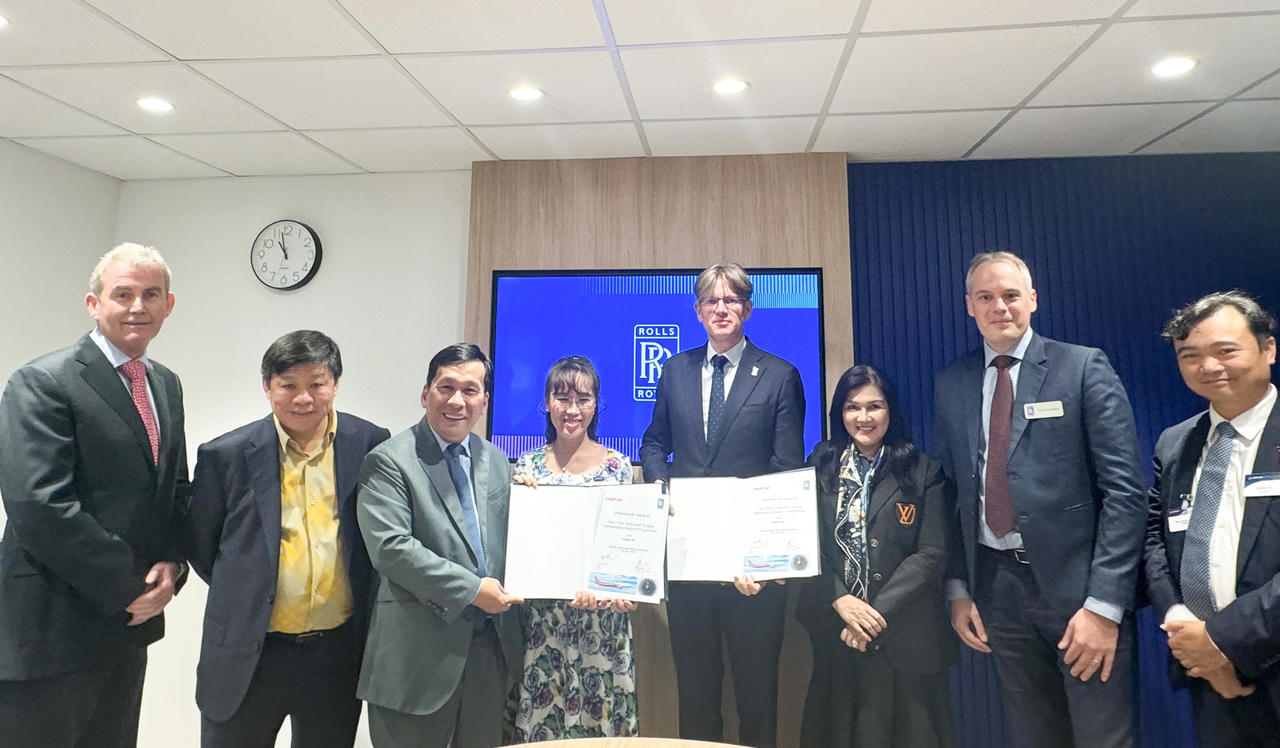 Vietjet và Rolls-Royce ký kết hợp đồng cung cấp động cơ và dịch vụ kỹ thuật Trent 7000 cho đội máy bay thân rộng A330neo mới 