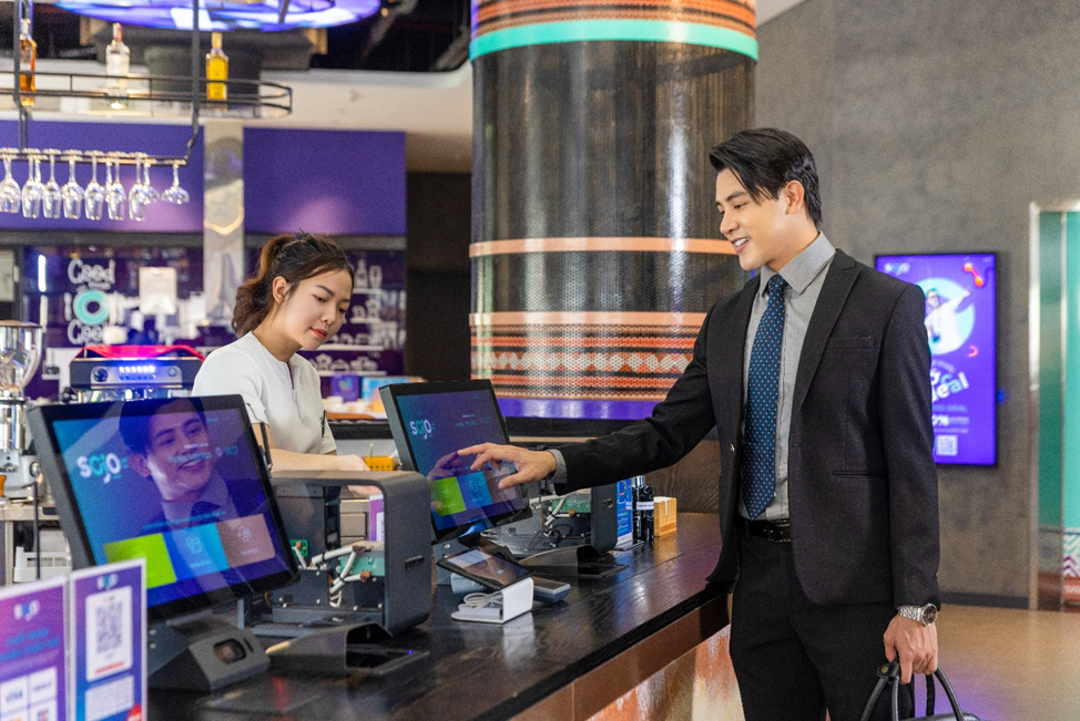 Chiều sâu văn hóa - sức sống thương hiệu của ROX Group