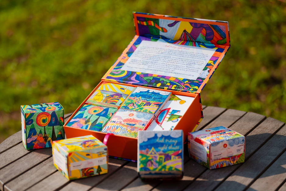 'Học thuật và nghệ thuật tại TH School giúp con tôi phát triển toàn diện'