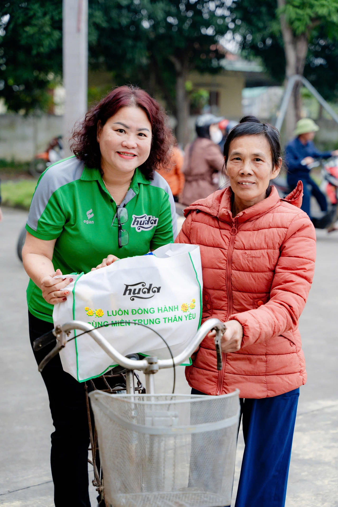 Carlsberg Việt Nam mang “Tết đủ đầy, Tết yêu thương” đến 7.500 hộ gia đình Miền Trung