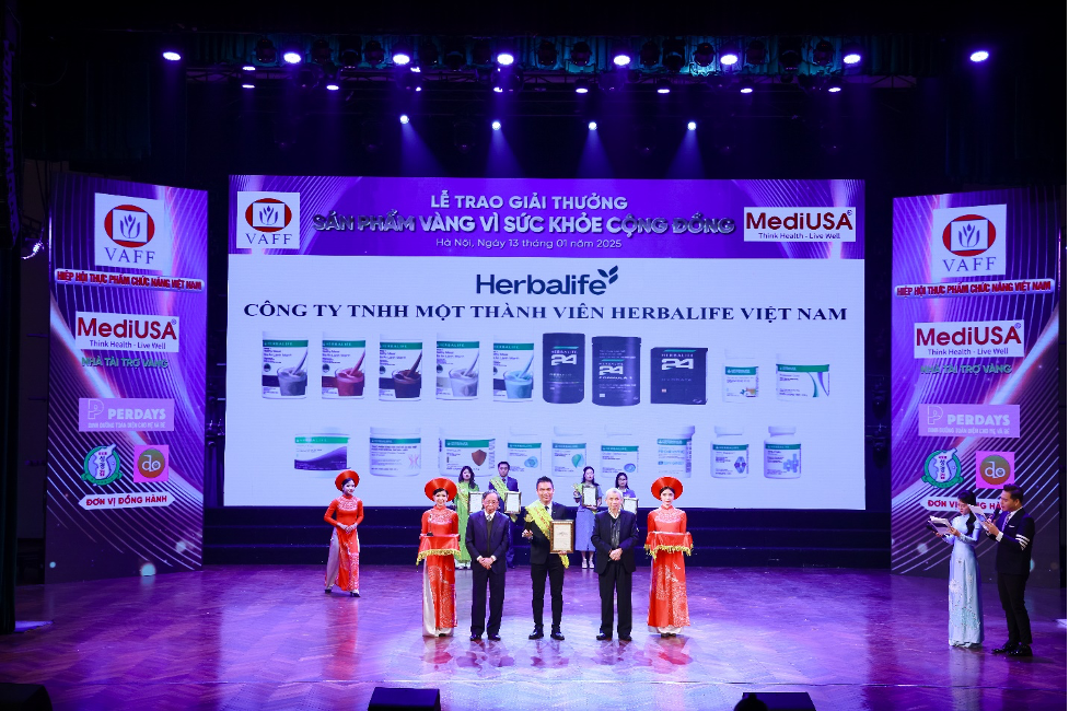 Herbalife Việt Nam đạt giải thưởng “Sản phẩm Vàng vì sức khỏe cộng đồng” lần thứ 10 liên tiếp