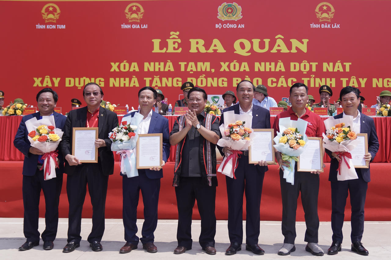 Vietjet và ngân hàng số Vikki hỗ trợ 500 căn nhà cho các hộ nghèo, hộ cận nghèo trên địa bàn Tây Nguyên