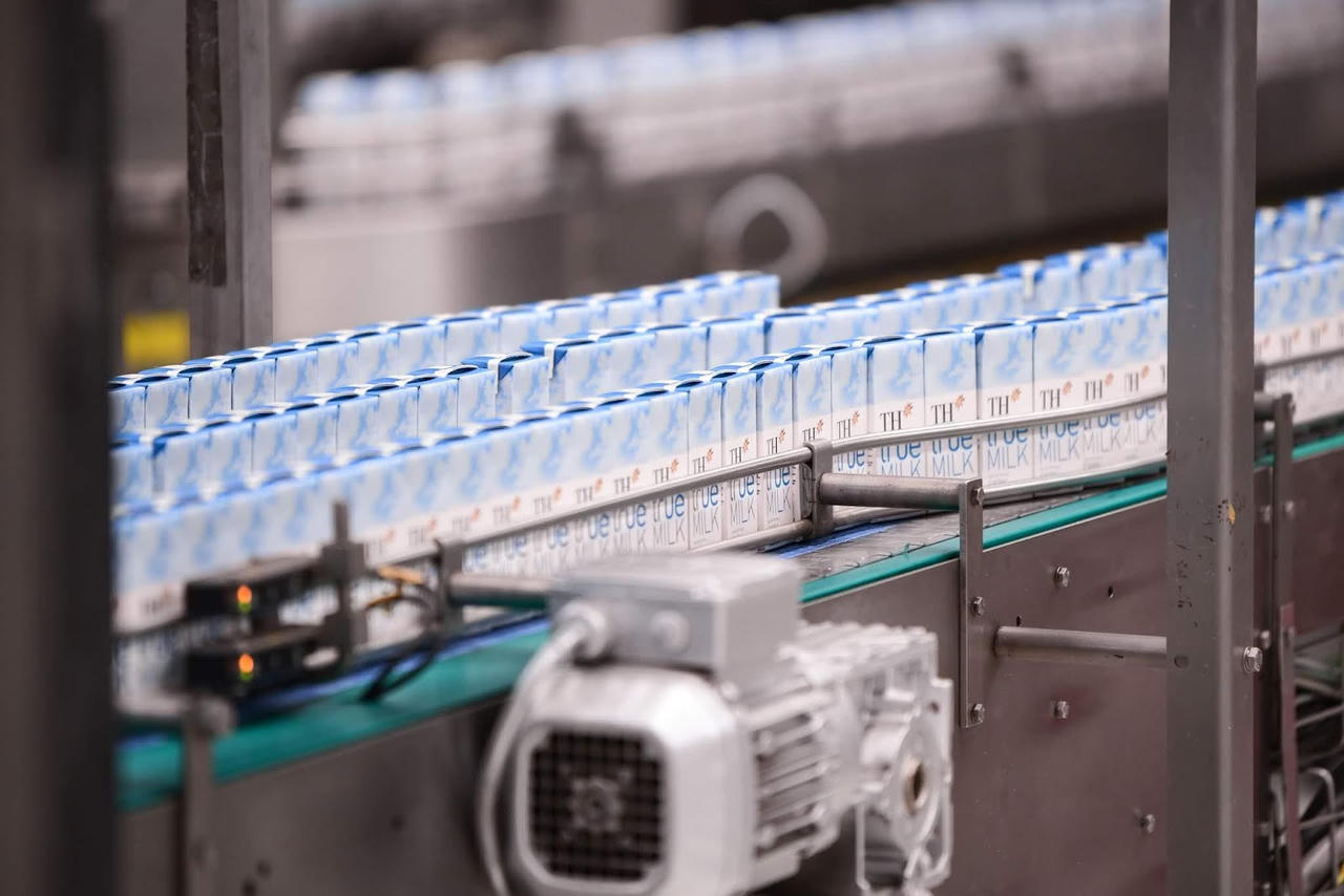 Hai công ty thành viên của Tập đoàn TH được cấp Chứng nhận Trung hòa carbon quốc tế 