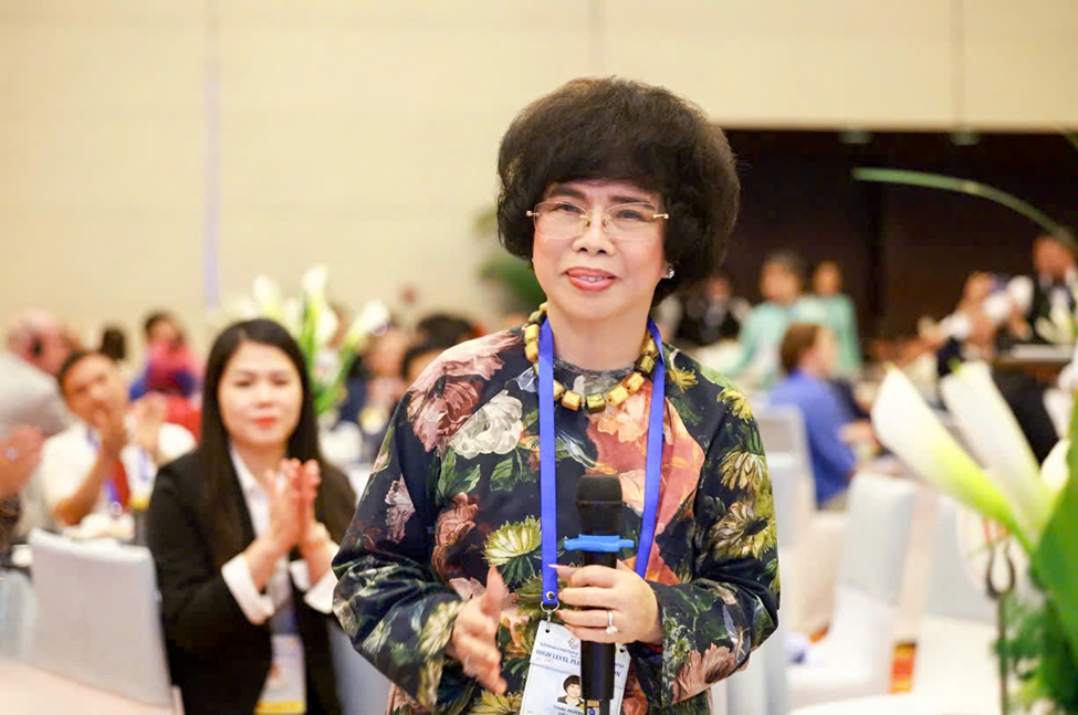 Tập đoàn TH chia sẻ kinh nghiệm chuyển đổi xanh tại Hội nghị Thượng đỉnh toàn cầu về phát triển bền vững 2025