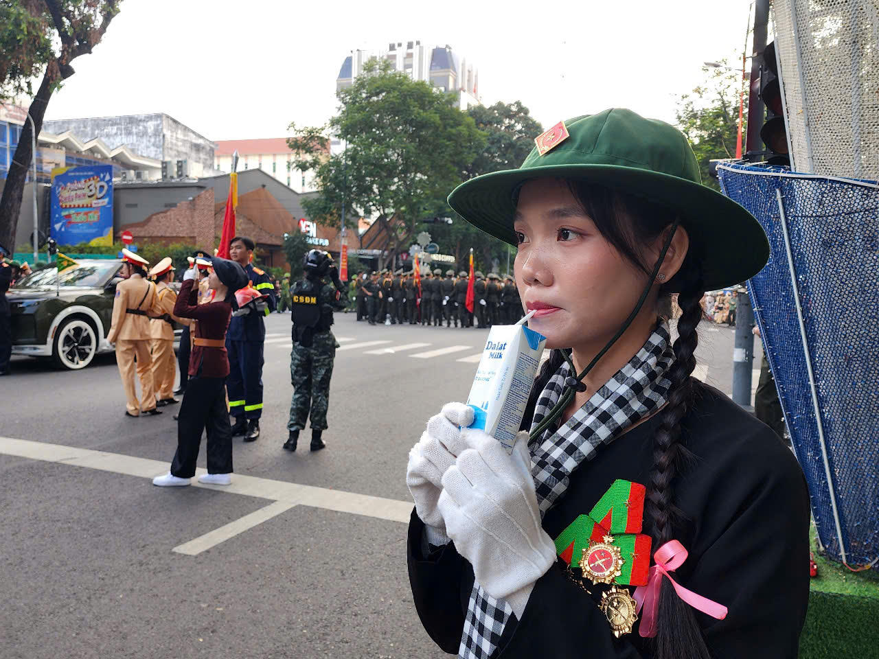 Dalatmilk tiếp sức tổng duyệt diễu binh, diễu hành mừng Đại lễ 30-4