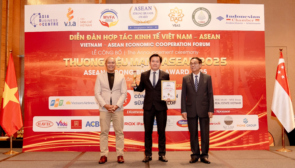 ROX iPark lọt top 10 thương hiệu mạnh ASEAN 2025