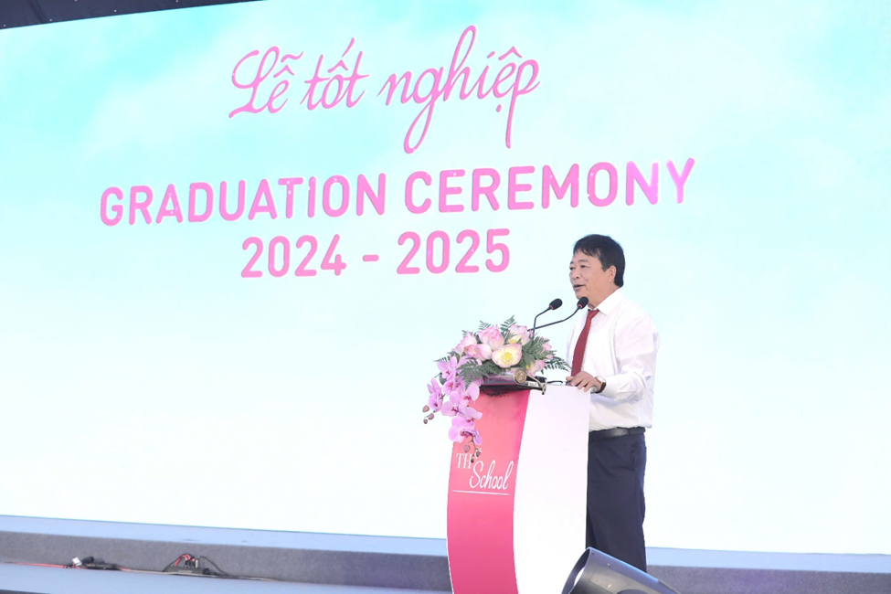 Lễ tốt nghiệp khóa đầu tiên của TH School Vinh: Một thế hệ tân tú tài đầy tự hào