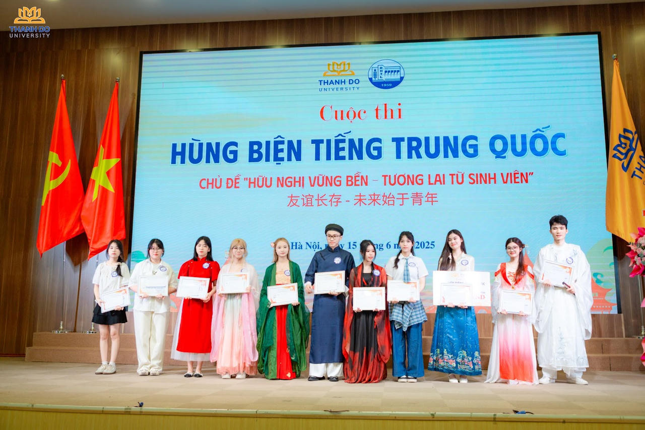Hùng biện tiếng Trung Quốc 2025: Khi tiếng nói tuổi trẻ trở thành cầu nối hữu nghị 