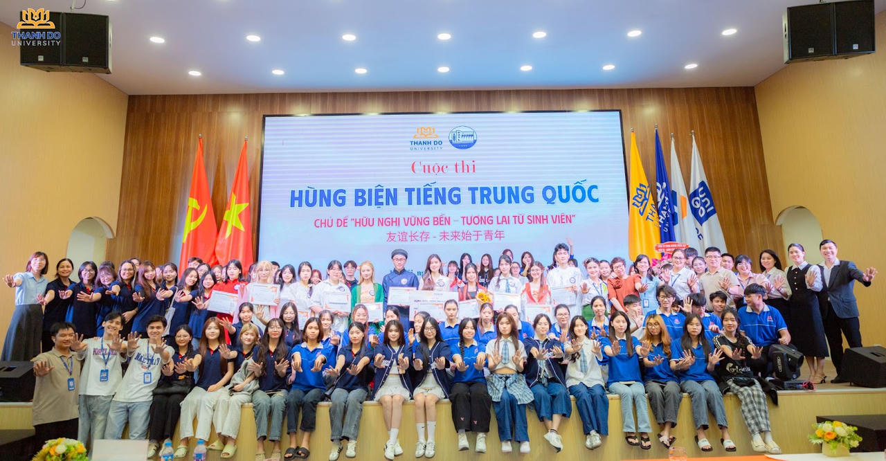 Hùng biện tiếng Trung Quốc 2025: Khi tiếng nói tuổi trẻ trở thành cầu nối hữu nghị 