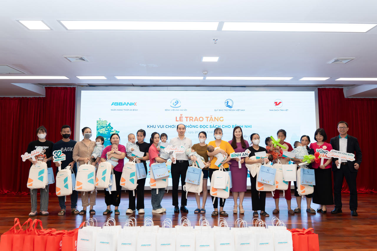 ABBANK Tri ân khách hàng và Cộng đồng nhân kỷ niệm 32 năm thành lập