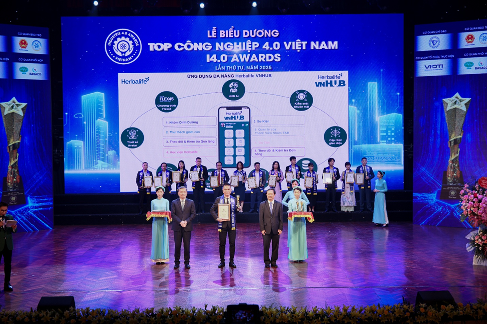 Herbalife Việt Nam đạt giải thưởng “Top Công Nghiệp 4.0” lần thứ 3 liên tiếp với Ứng dụng Herbalife VNHUB