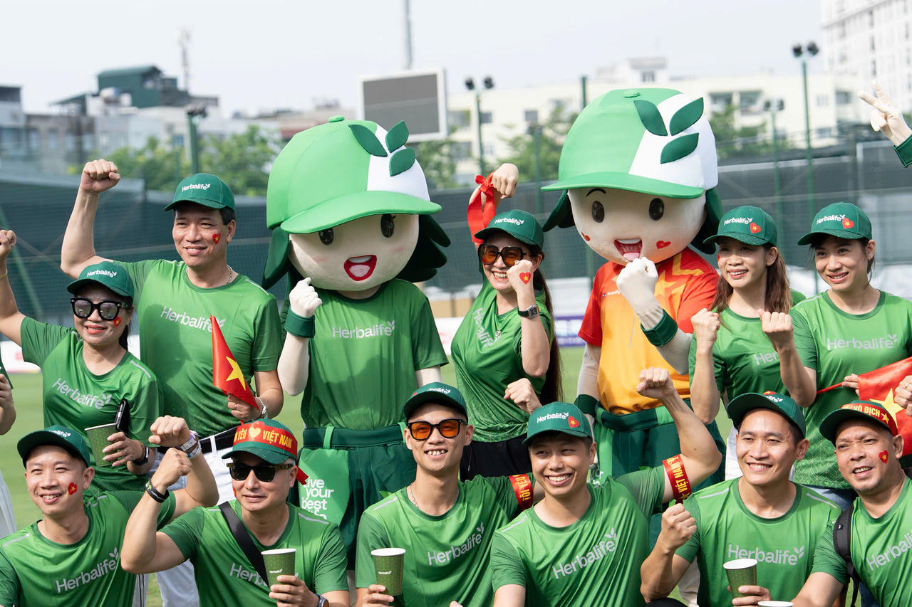 Herbalife tiếp sức hành trình thành công của Đội tuyển Bóng đá Nữ Quốc gia Việt Nam