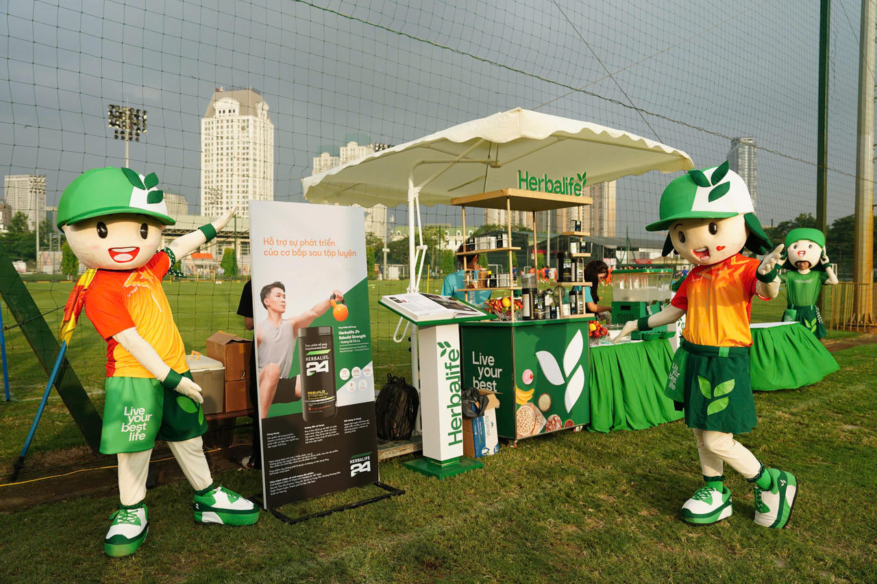 Herbalife tiếp sức hành trình thành công của Đội tuyển Bóng đá Nữ Quốc gia Việt Nam