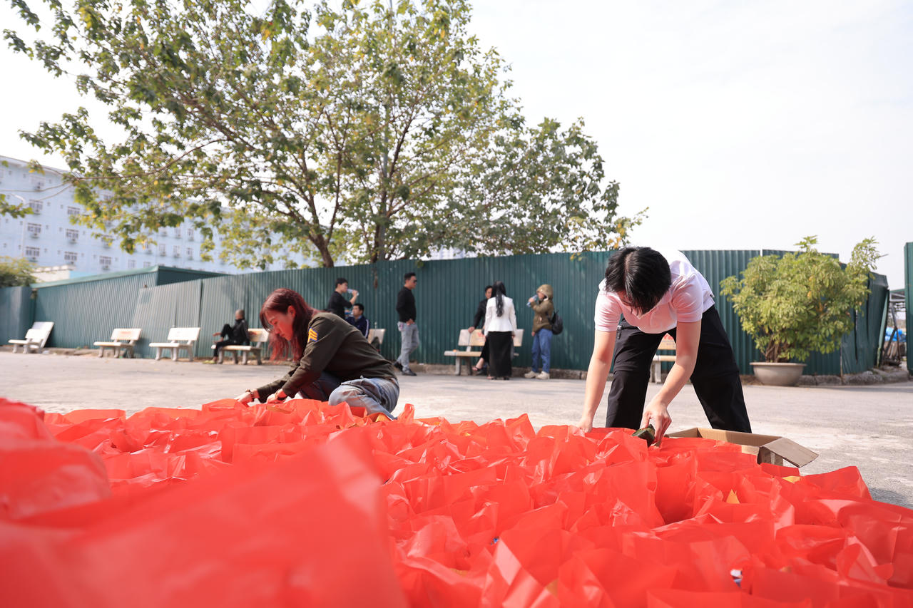 Trao lời “Tết ấm”, gửi lời “Xuân thương” 