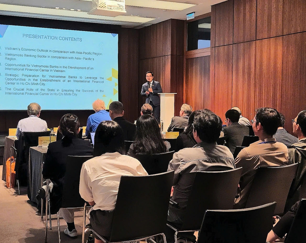 Nam A Bank đồng hành cùng ngành giáo dục đào tạo nhân lực chất lượng cao cho trung tâm tài chính TP.HCM 