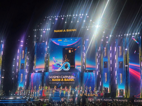 Nam A Bank 'SAY HI' Nha Trang cùng lễ hội văn hoá - du lịch biển Nha Trang 2025