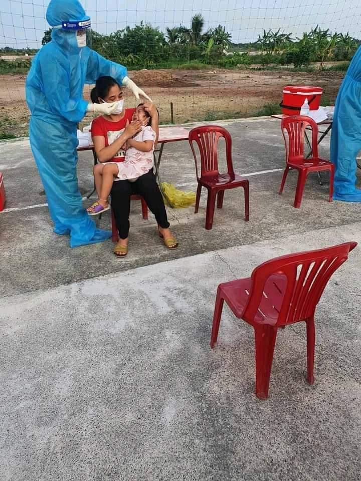 Hải Phòng khẩn trương lấy mẫu xét nghiệm cho trên 38 vạn dân tại huyện Vĩnh Bảo