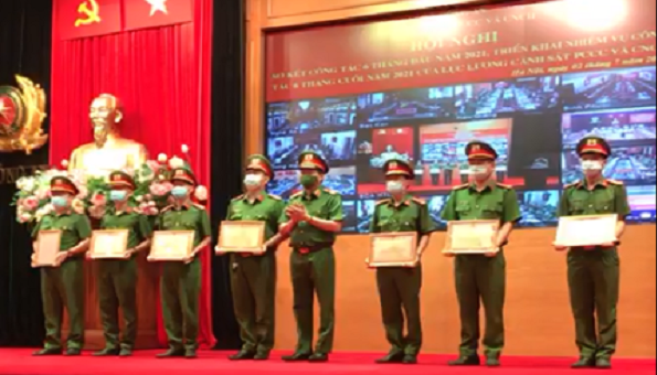 Bộ Công an tặng bằng khen cho Cảnh sát PCCC TP Hải Phòng