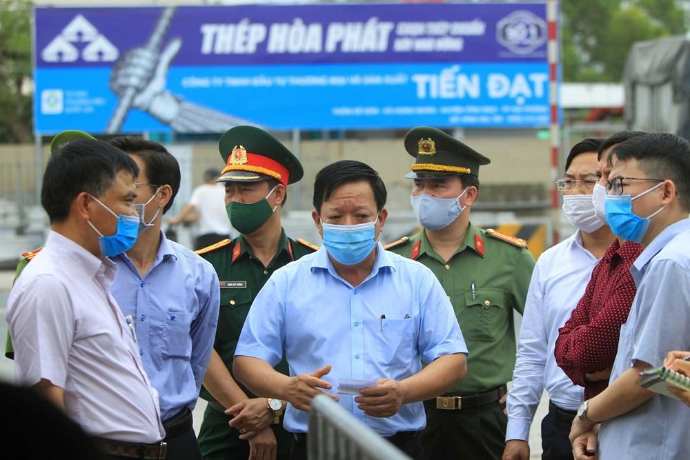 Hải Phòng duy trì hoạt động các Chốt kiểm soát ra/vào TP nhưng không kiểm tra kết quả xét nghiệm SARS-CoV-2
