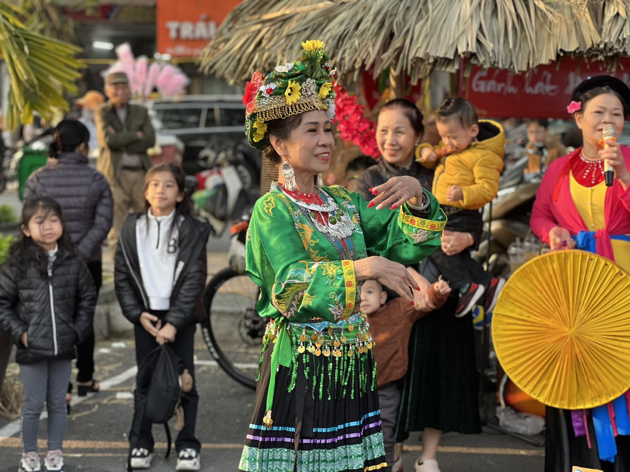 Nhiều hoạt động văn hoá ý nghĩa tại Lễ hội truyền thống Nữ tướng Lê Chân năm 2023