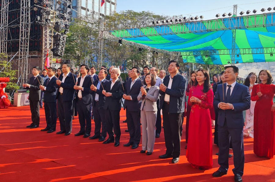 Nhiều hoạt động văn hoá ý nghĩa tại Lễ hội truyền thống Nữ tướng Lê Chân năm 2023