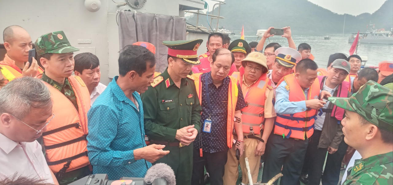 Vụ máy bay rơi trên biển: Tìm thấy thi thể nạn nhân thứ 4