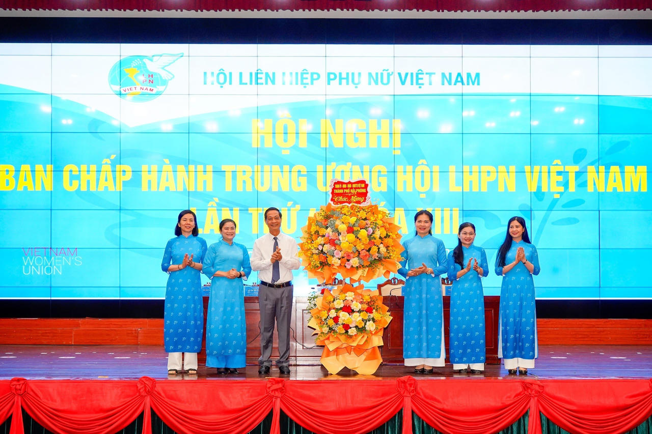 TW Hội LHPN Việt Nam huy động ủng hộ 82 căn nhà cho hộ nghèo 