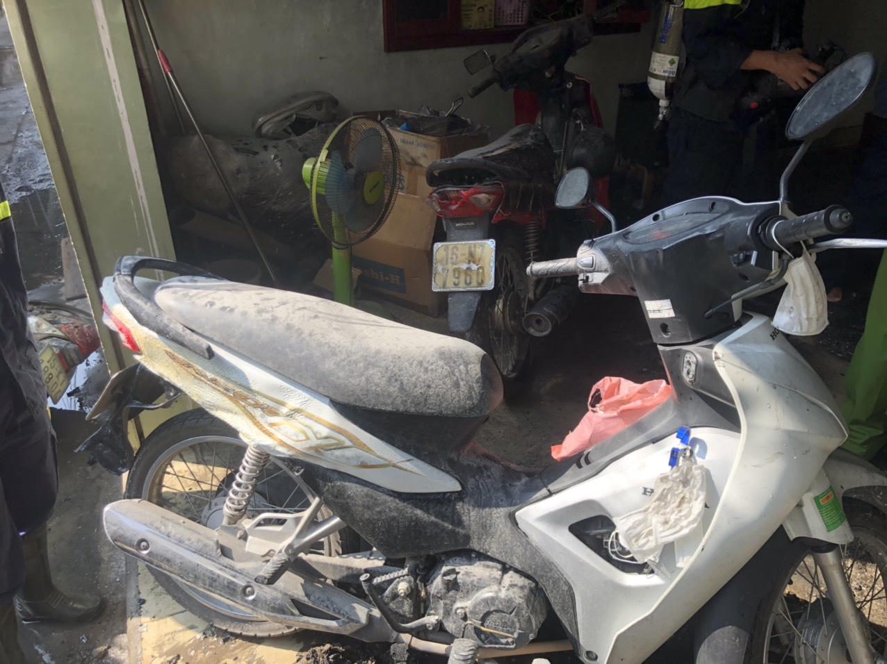 Hải Phòng cứu thoát 3 người mắc kẹt trong căn nhà bị cháy