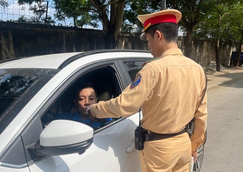 Yêu cầu thực hiện loạt giải pháp đảm bảo an toàn giao thông tại Hải Phòng