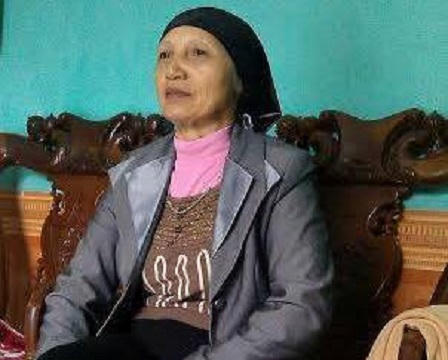 Vợ trẻ tự tử trước mặt chồng và con trai 3 tuổi