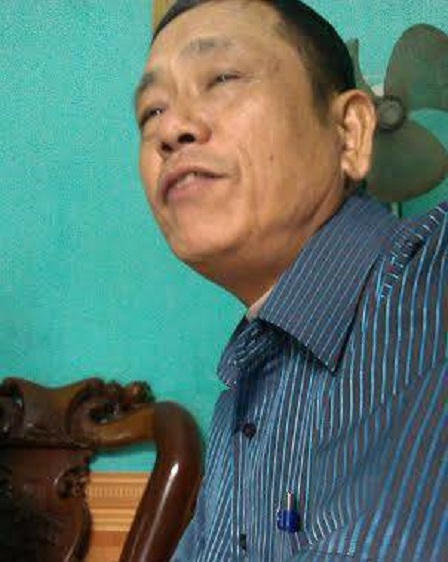 Vợ trẻ tự tử trước mặt chồng và con trai 3 tuổi