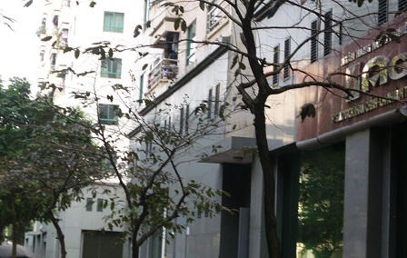 Nữ sinh “rơi” từ tầng 15 xuống đất nghi không phải là tự tử?