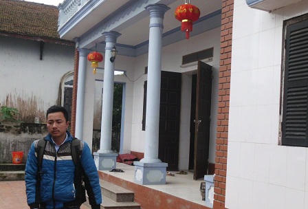 Say rượu, giả danh thầy giáo vào hiếp dâm học sinh