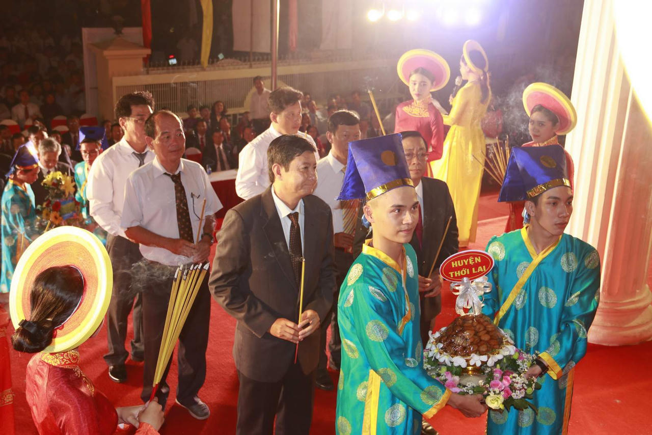 Cần Thơ long trọng tổ chức lễ dâng hương Giỗ tổ Vua Hùng