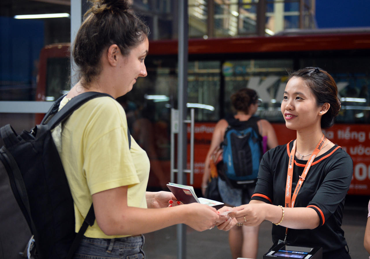  Gia đình 4 người bay Jetstar Pacific được hoàn tiền 1 vé trên 2 đường bay mới