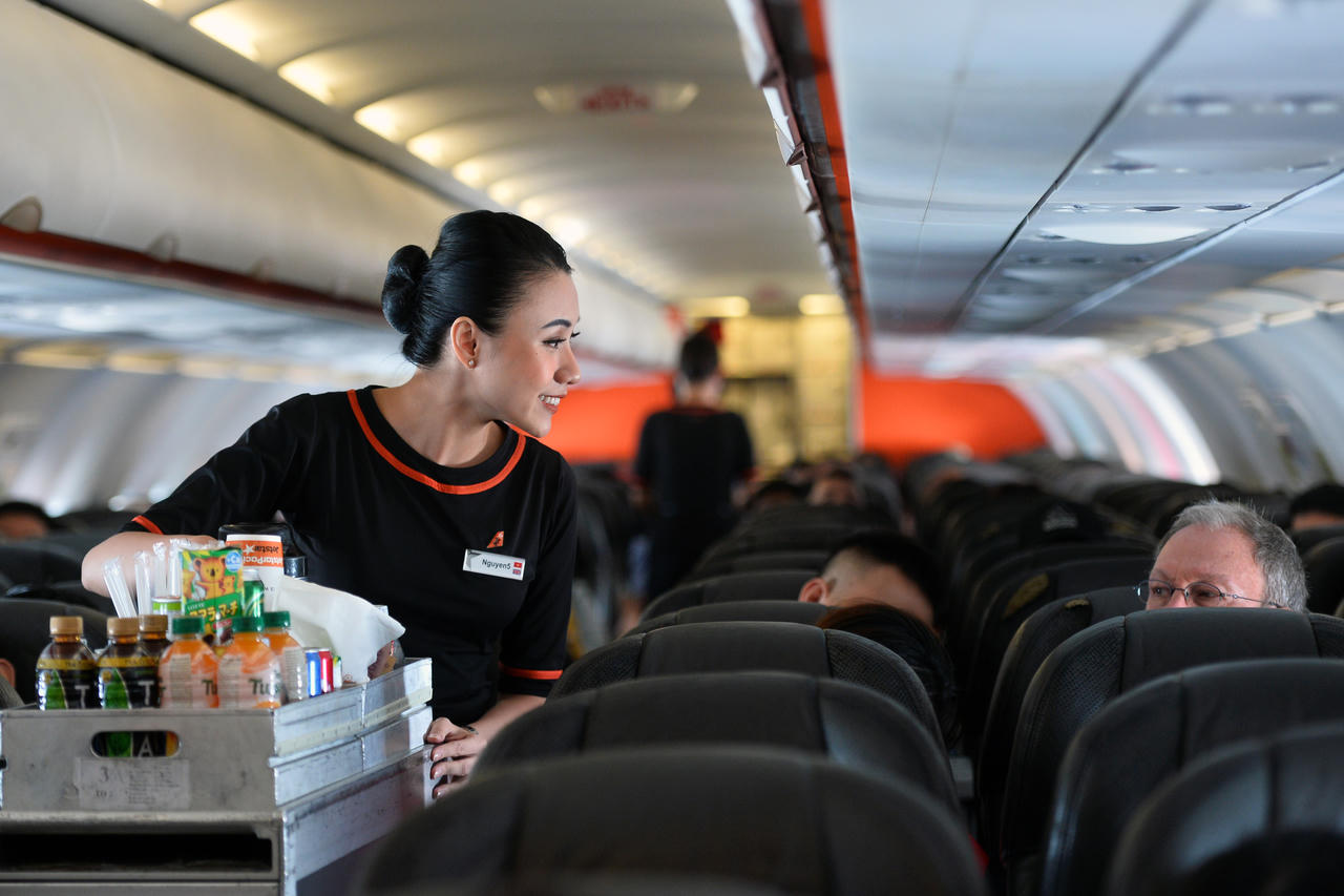  Gia đình 4 người bay Jetstar Pacific được hoàn tiền 1 vé trên 2 đường bay mới