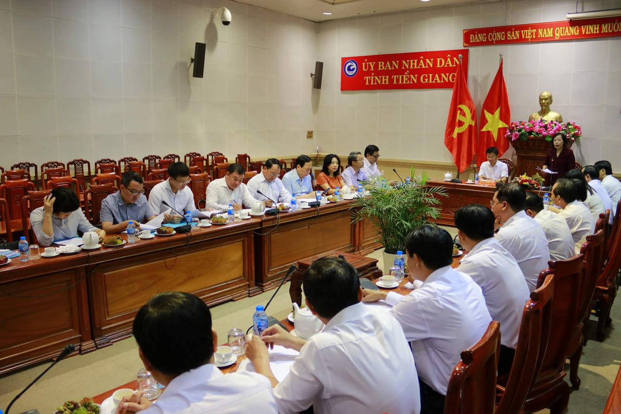 Bộ trưởng Lê Thành Long làm việc với Sở Tư pháp Tiền Giang