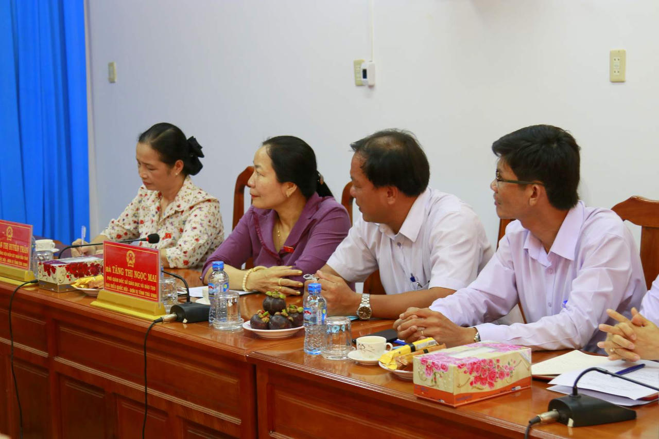 Bộ trưởng Lê Thành Long thăm Đoàn ĐBQH tỉnh Trà Vinh