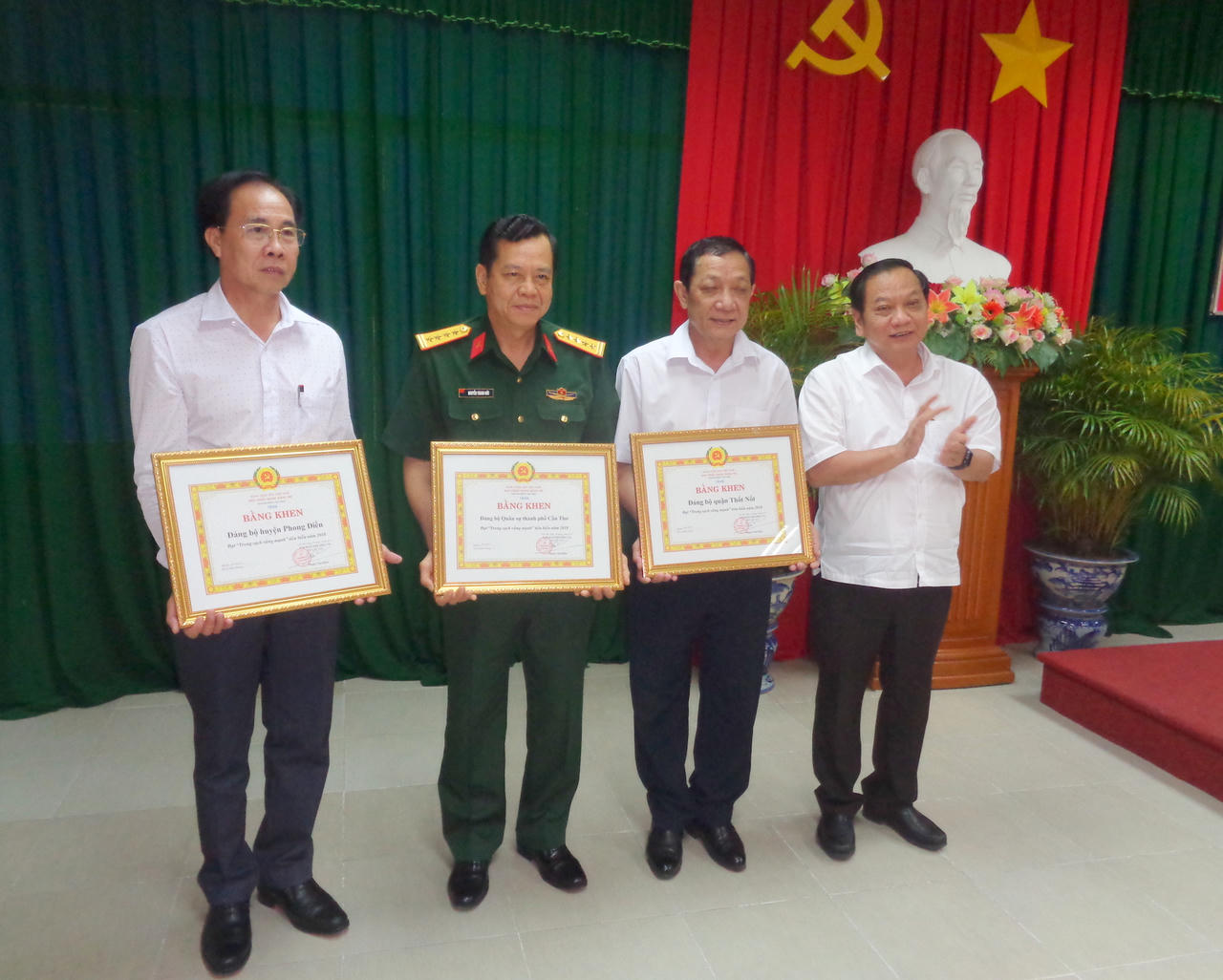 Cần Thơ tổ chức Hội nghị BCH Đảng bộ thành phố mở rộng