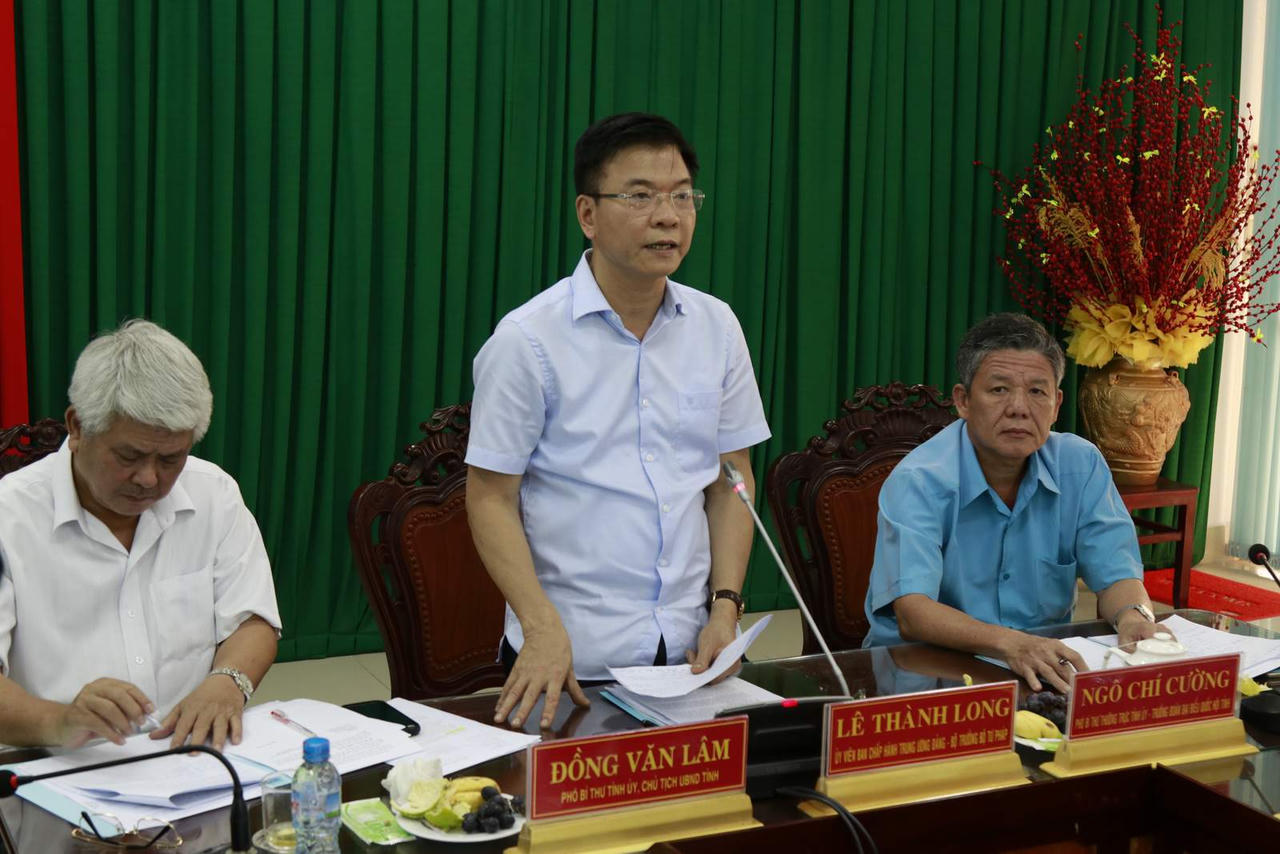 Bộ trưởng Bộ Tư pháp Lê Thành Long:  Lắng nghe, tháo gỡ vướng mắc, chia sẻ khó khăn với tư pháp địa phương!