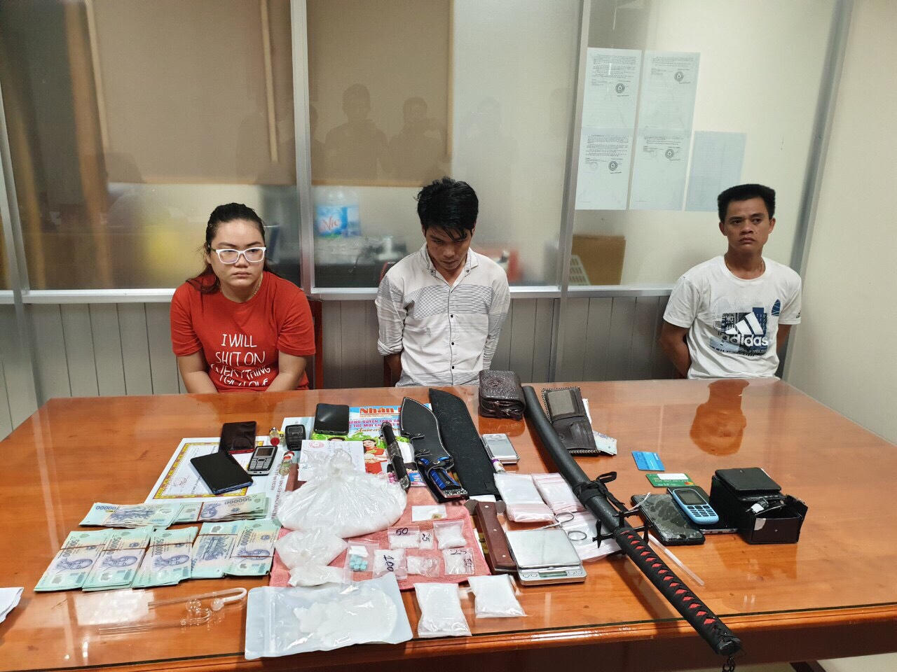 Cần Thơ phá đường dây mua bán, vận chuyển trái phép ma túy liên tỉnh