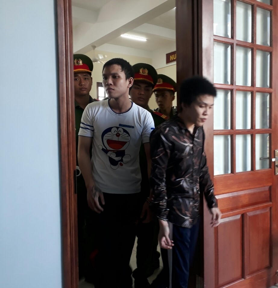 Hiểu lầm một câu nói, hai thanh niên đâm chết người lãnh án tử hình