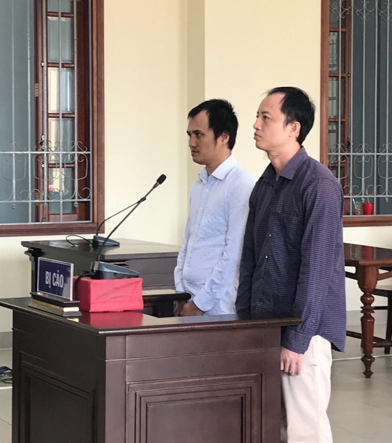 Lừa đảo, hai anh em lãnh 48 năm tù